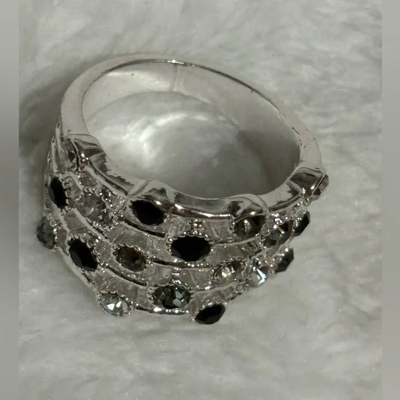 Silver Cocktail Ring with Black, Grey, and Silver CZ - Picture 2 of 5